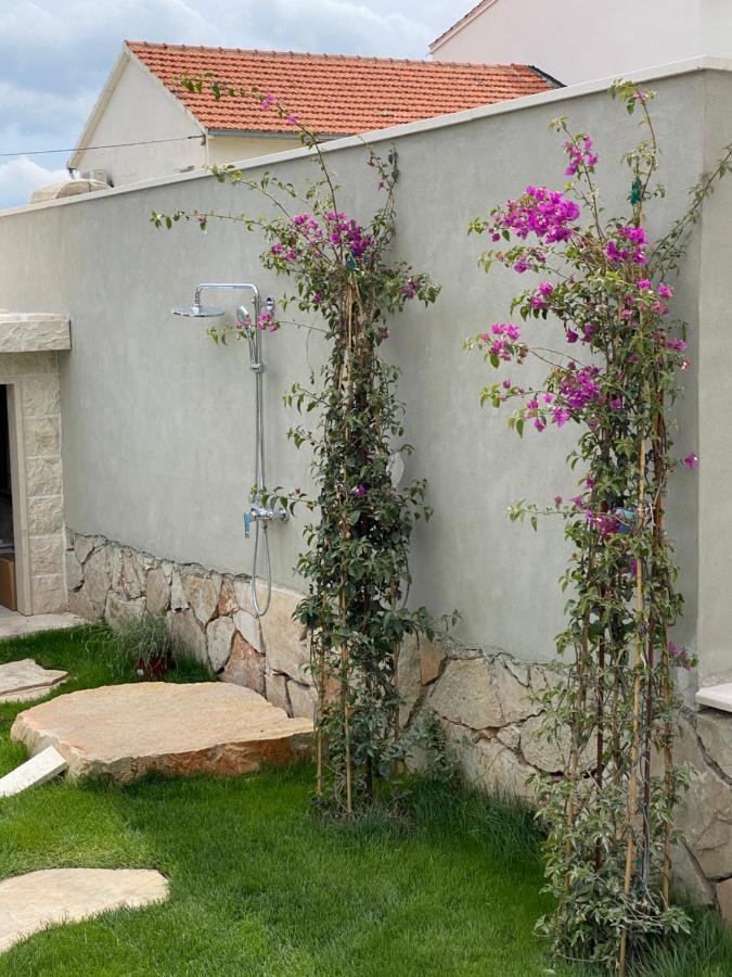 Villa Mediterra Garden&Pool Bol Buitenkant foto